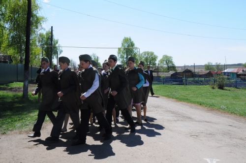 фото митинг 70летие Победы Шняево май 2015